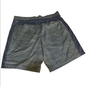 Under Armour Mens heat gear athletic fitted shorts Army green Black NWT Sz XL